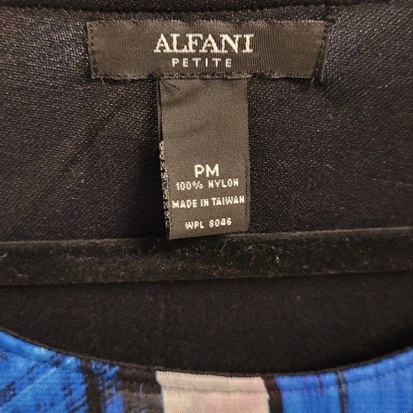 Alfani patterned blouse, size M - Picture 5 of 5